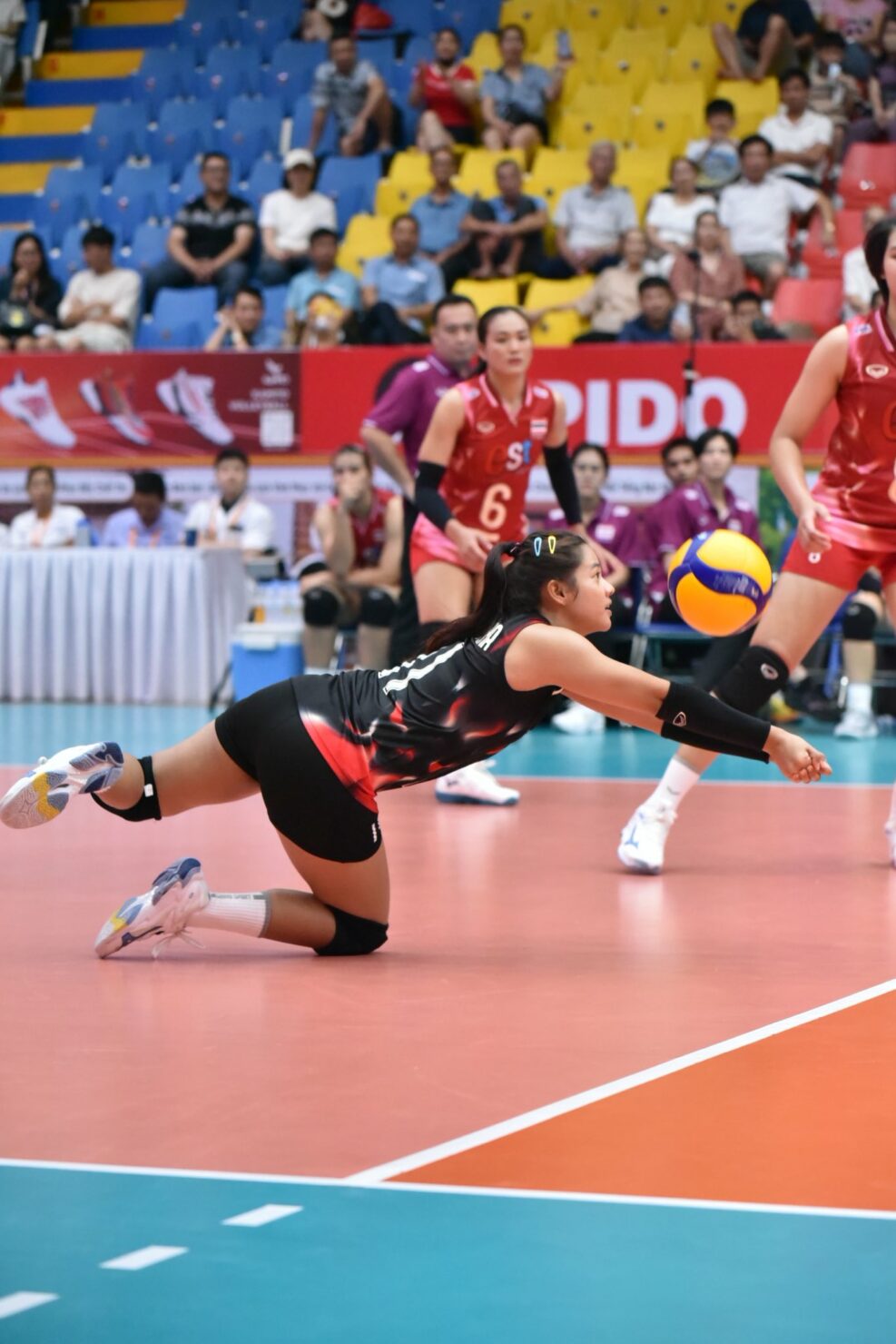 วอลเลย์บอลหญิง U21 ไทย ทุบเวียดนาม 3-1 เซต ศึก VTV Cup 2025 สุดมันส์