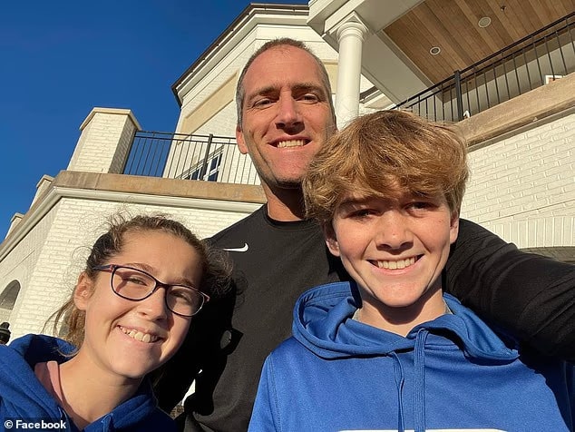 ด.ช.วัย 14 ปีในสหรัฐฯ เสียชีวิตกะทันหันจากเชื้อแบคทีเรียหายาก ติดต่อผ่านจากช้อนส้อม แพทย์เตือนประชาชนรู้เท่าทันอาการ