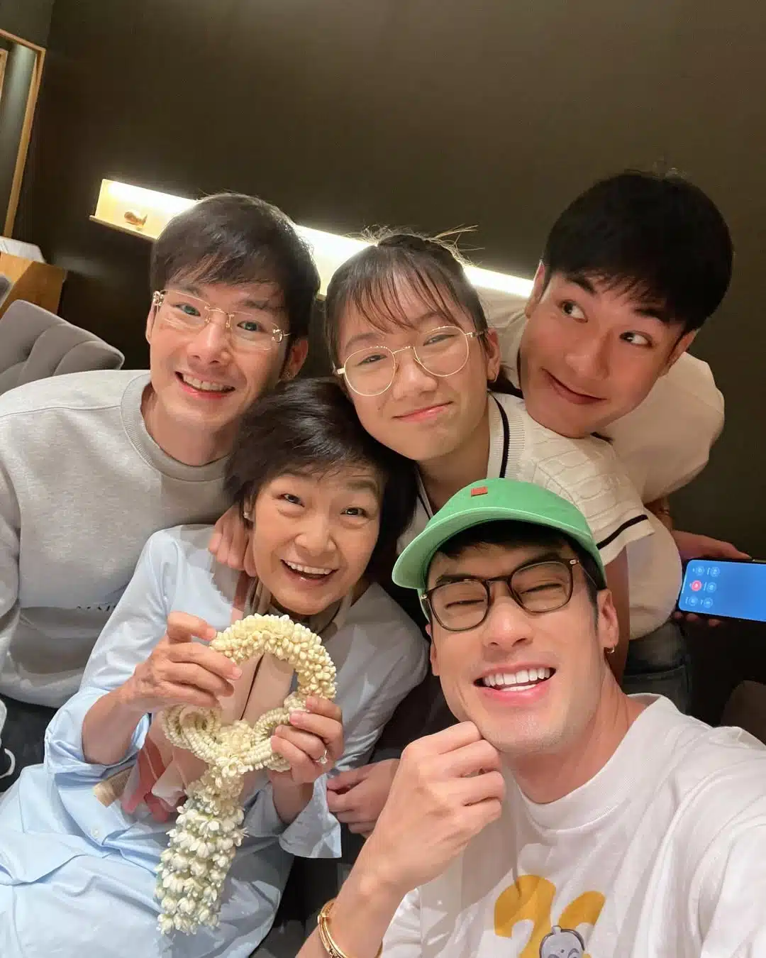 ประวัติ คุณแม่งามทิพย์ ฉัตรบริรักษ์