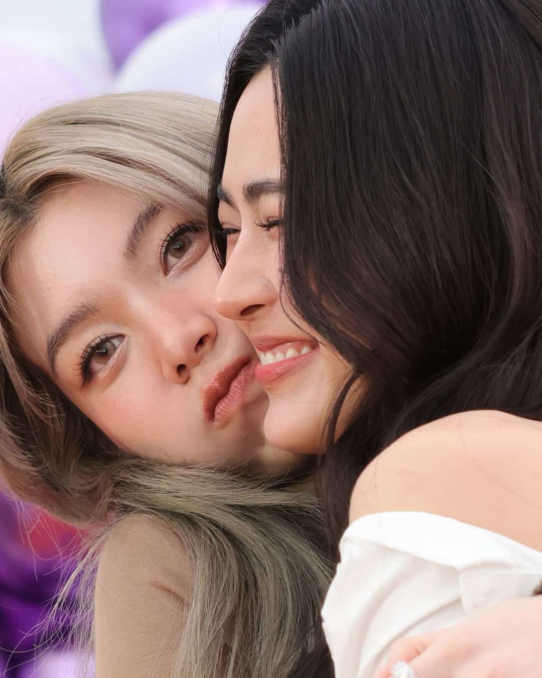 หลิงหลิง และ ออม - 2