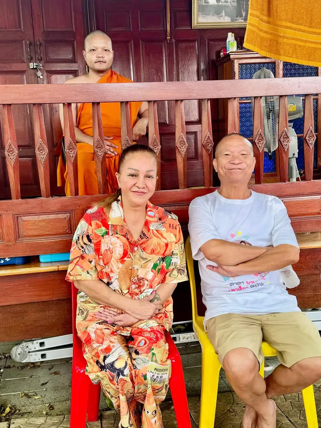 หม่ำ จ๊กมก โพสต์ภาพลูกชายบวช