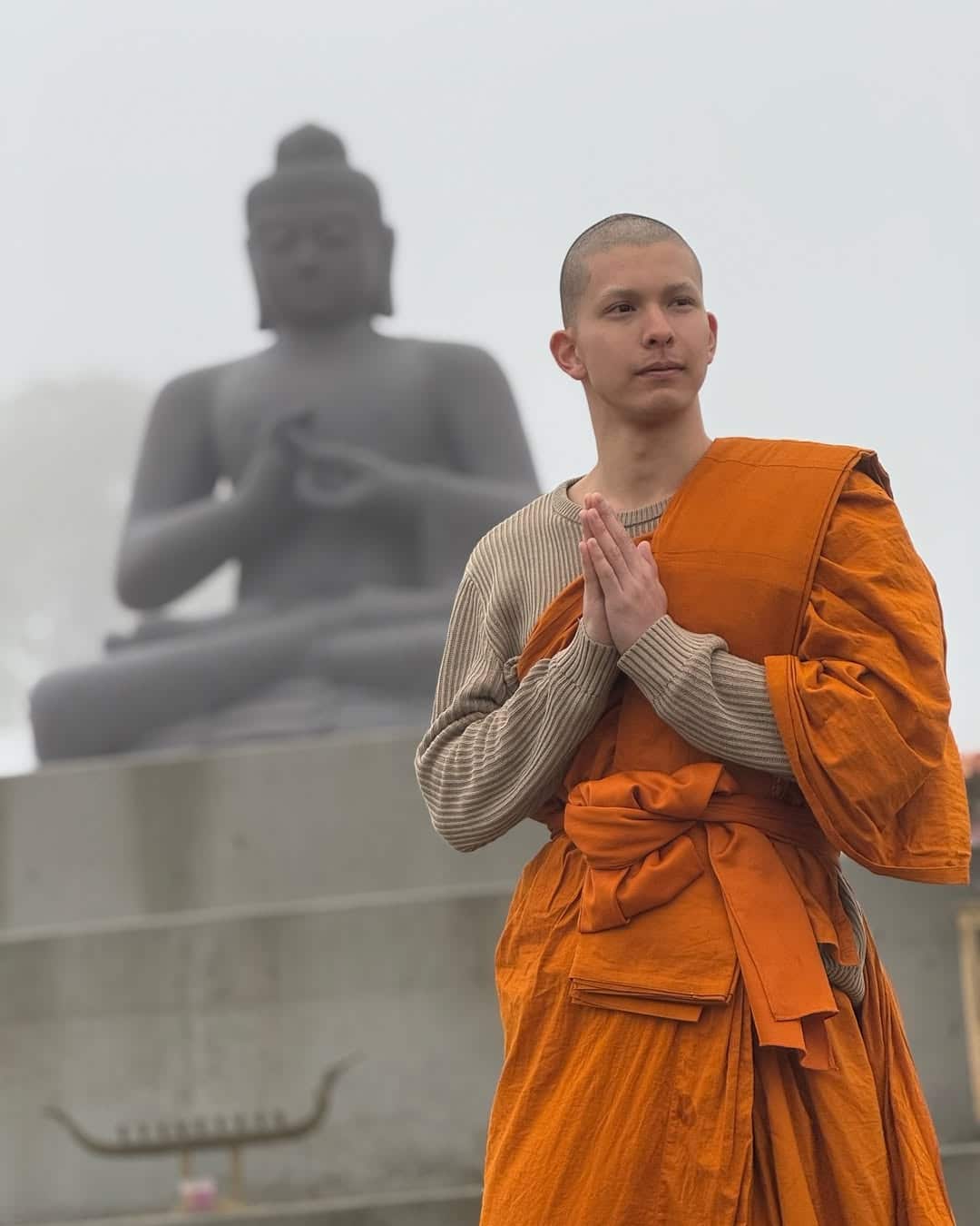 ชีวิตล่าสุด โดม เดอะเฟซ ละทางโลก บวชเป็นพระอยู่วัดไทยในออสเตรีย-3