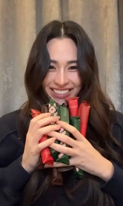 ขนม egg rolls ของหลิงหลิงคอง