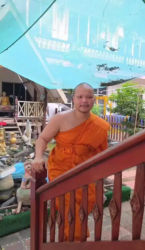 พระมิกซ์ ลูกชาย หม่ำ จ๊กมก - 2