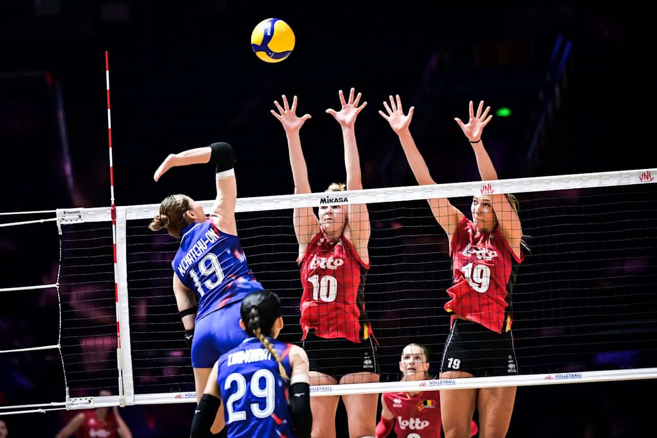 ผลวอลเลย์บอลวันนี้ วอลเลย์บอลหญิงไทย แพ้ เบลเยียม 3-1 เซต โดนลบกี่แต้ม คะแนนอันดับโลกล่าสุด การแข่งขัน VNL 2025 นัดที่ 2