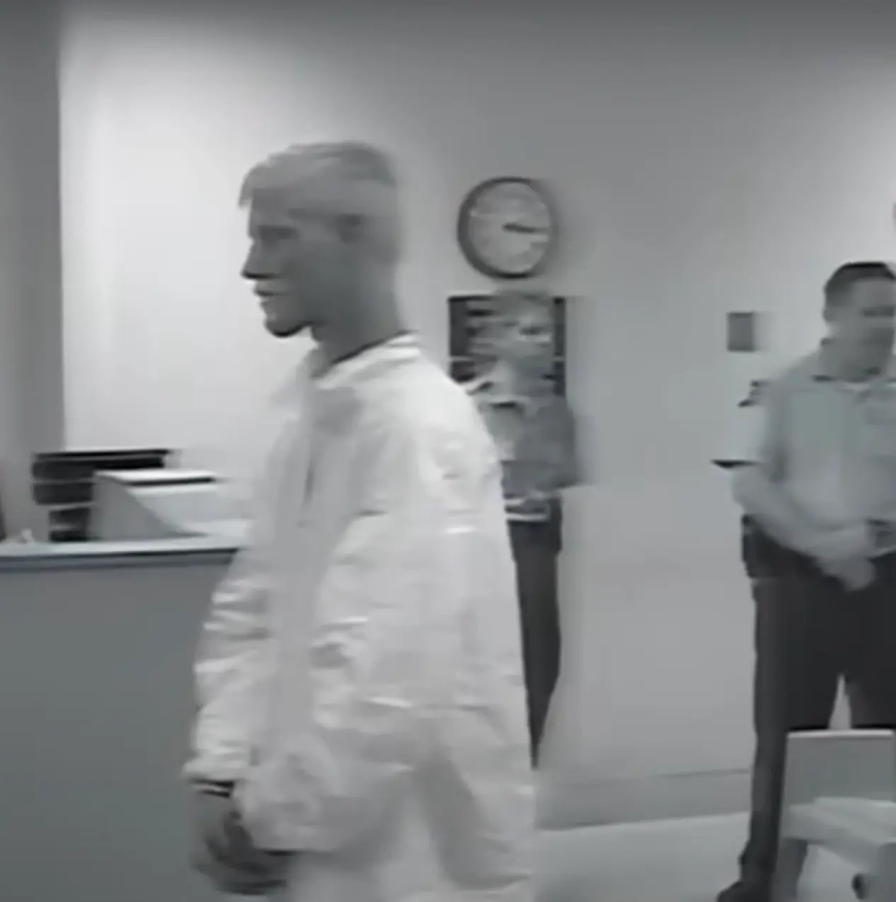 ปิดฉาก พ่อโหดเผาลูก 2 ขวบทั้งเป็น สิ้นใจในคุก ผลชันสูตรชี้ป่วยมะเร็ง เล่ากับศาล วินาทีเหี้ยม ราดน้ำมัน จุดไฟขีดไฟ ลูกวิ่งร้อนทุรนทุราย 