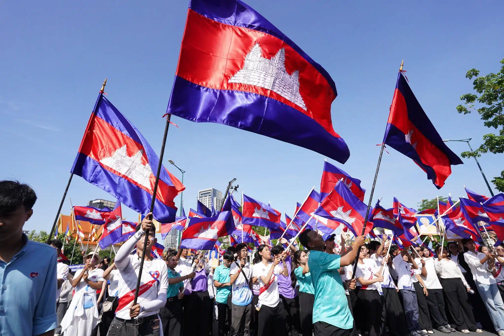 คลิป การเดินขบวนครั้งใหญ่ ที่ระบุว่ามีผู้เข้าร่วมกว่า 150,000 คน 2568