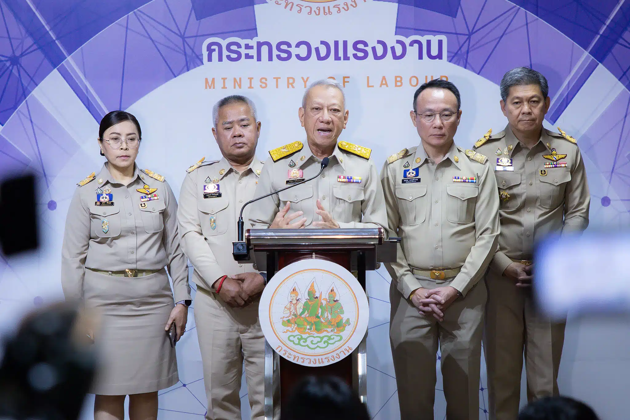 พิพัฒน์ ยันไทยไม่กระทบ หากกัมพูชาเรียกแรงงานกลับ ชี้มีแรงงานสำรอง
