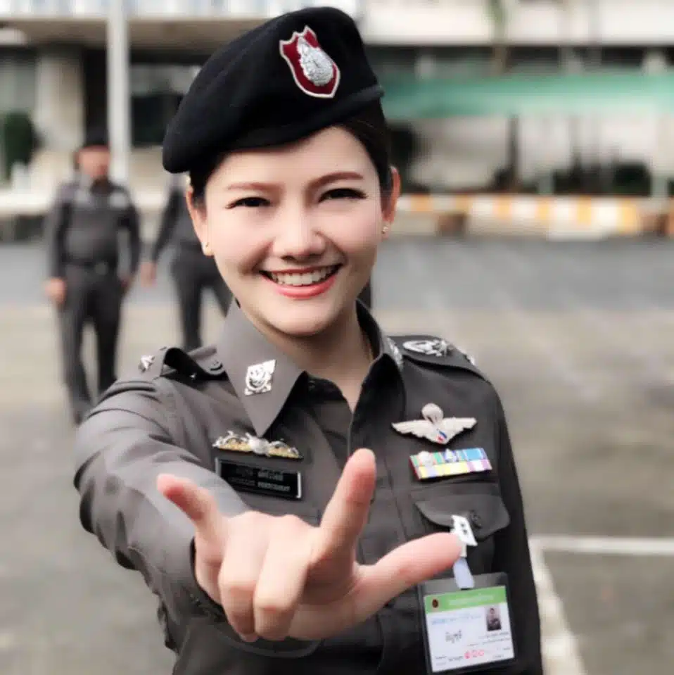 หมอแอร์ เงืนเดือน