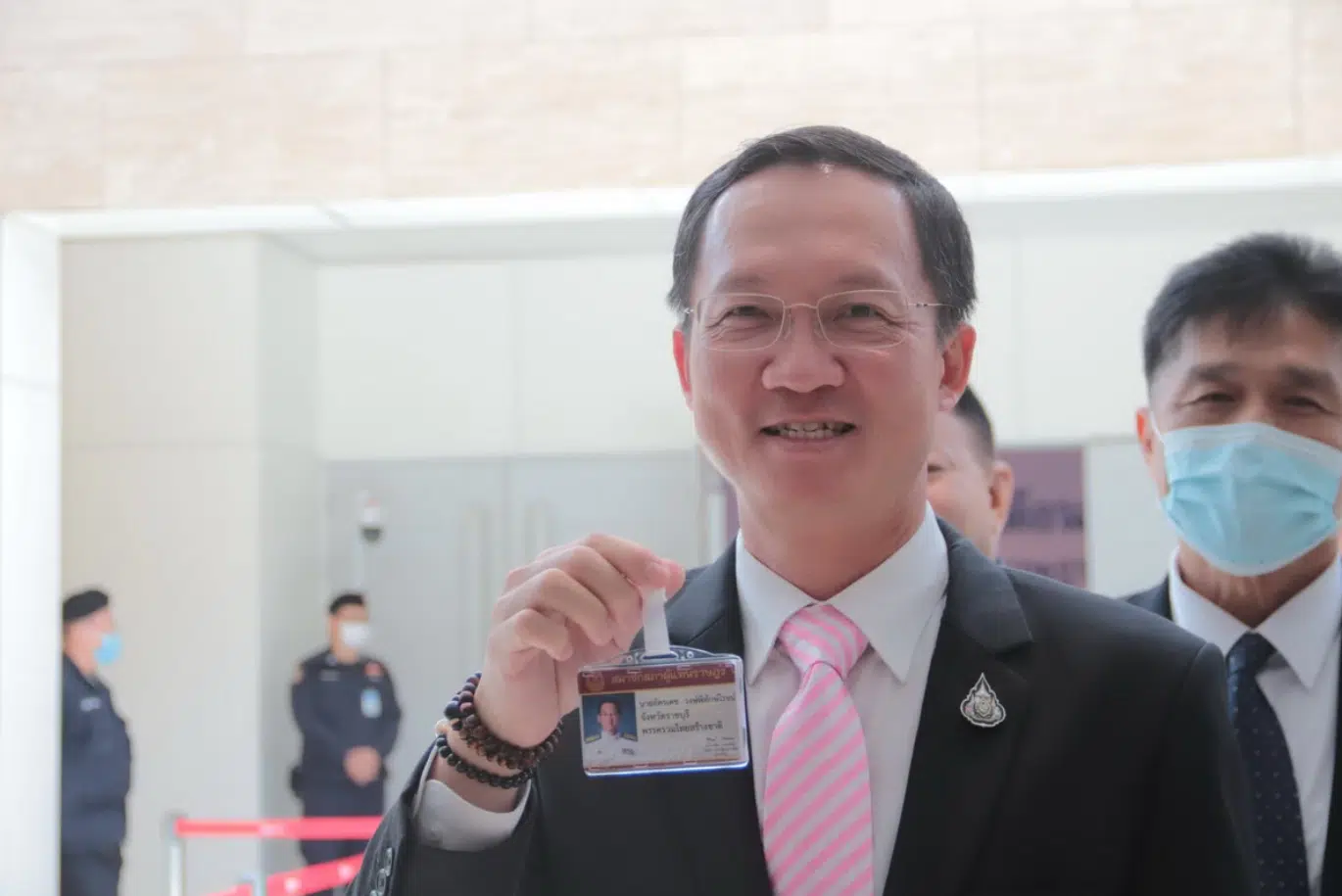 อัครเดช วงษ์พิทักษ์โรจน์