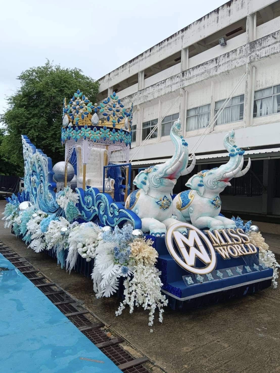 เปิดตัวรถแห่ โอปอล มิสเวิลด์ 2025 คนแรกของไทย แรงบันดาลใจยิ่งใหญ่จากชัยชนะ-1