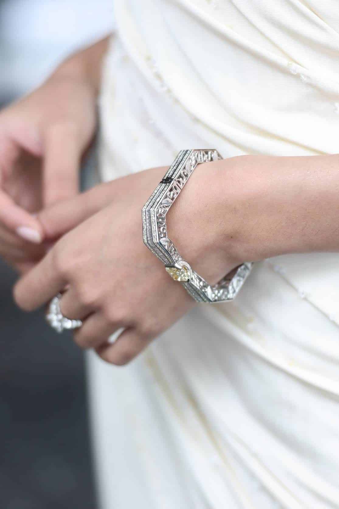 เปิดภาพ ชุดพระราชทาน โอปอล สุชาตา ใส่กลับบ้าน หลังคว้ามง มิสเวิลด์ 2025-2