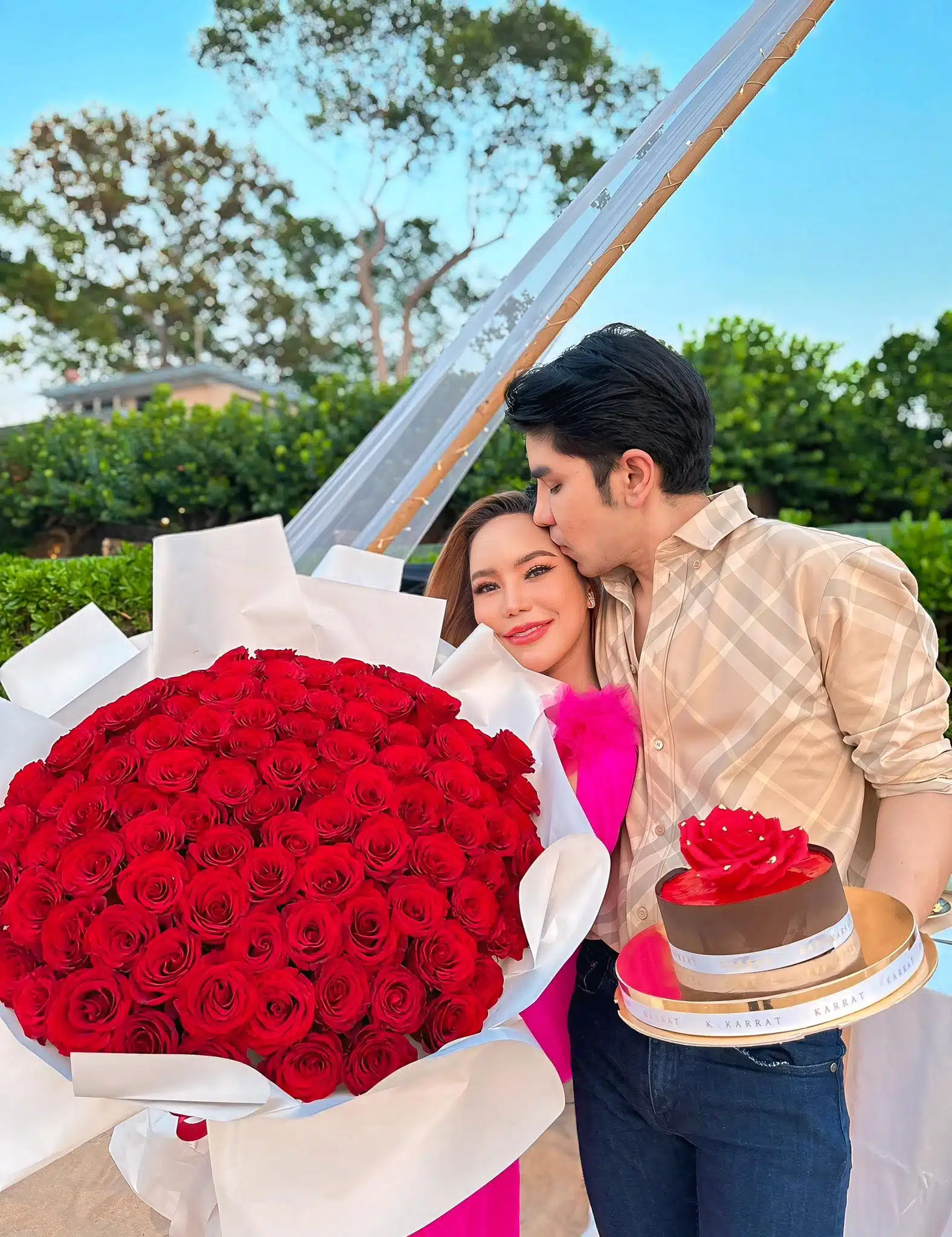 แม่ตั๊ก กรกนก อวยพรวันเกิด ป๋าเบียร์ โพสต์ภาพคู่หวานชื่น ชาวเน็ตแห่ส่งกำลังใจ