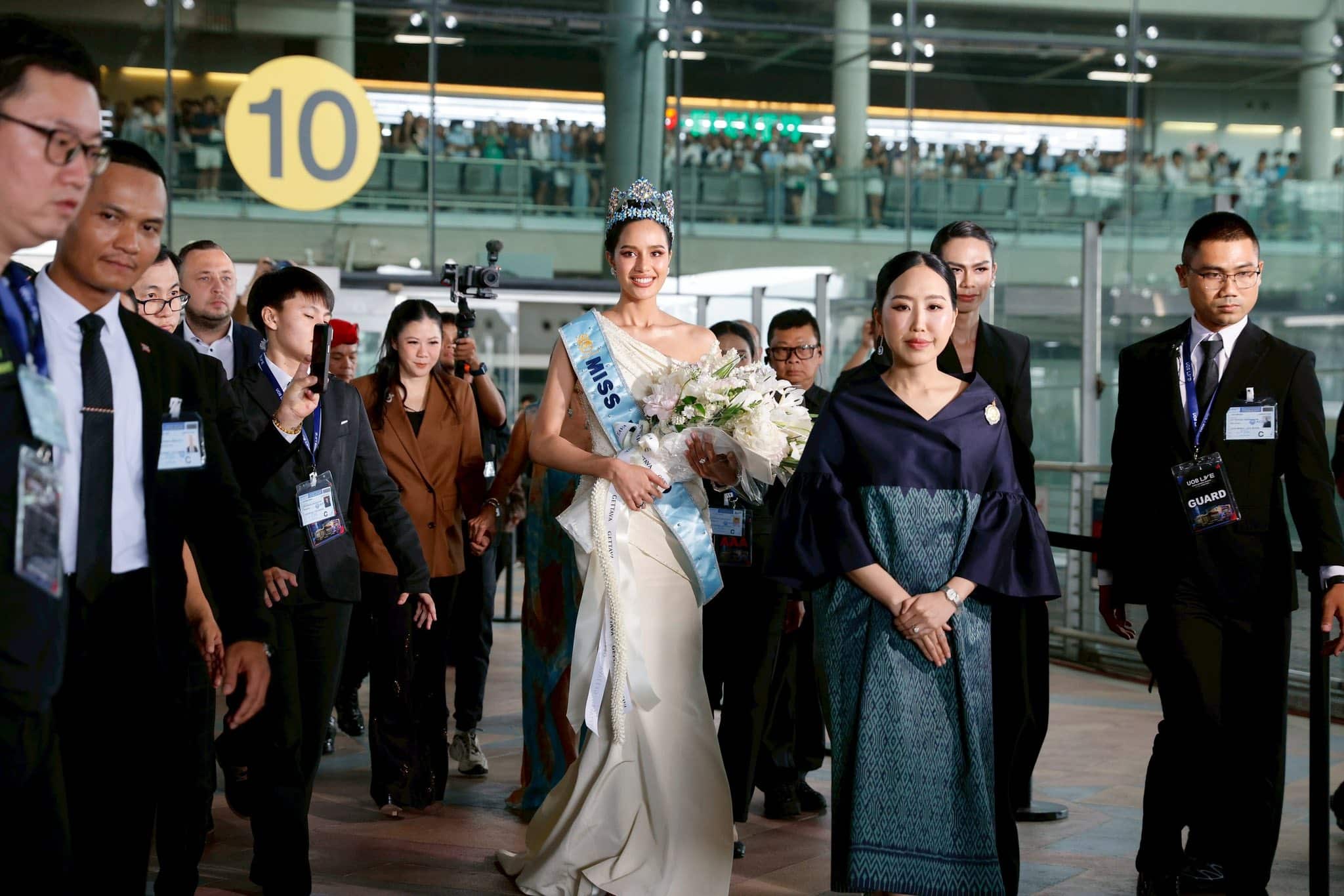 โอปอล สุชาตา กลับบ้าน-2