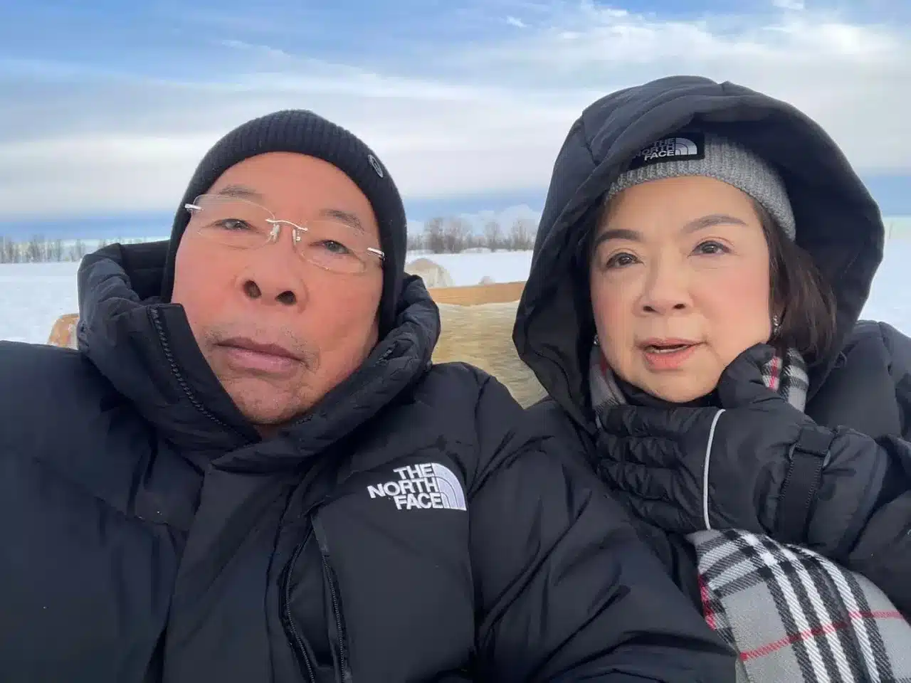 เสี่ยหมวย อนุชา กับ สุมลรัตน์ สะสมทรัพย์ ภรรยา