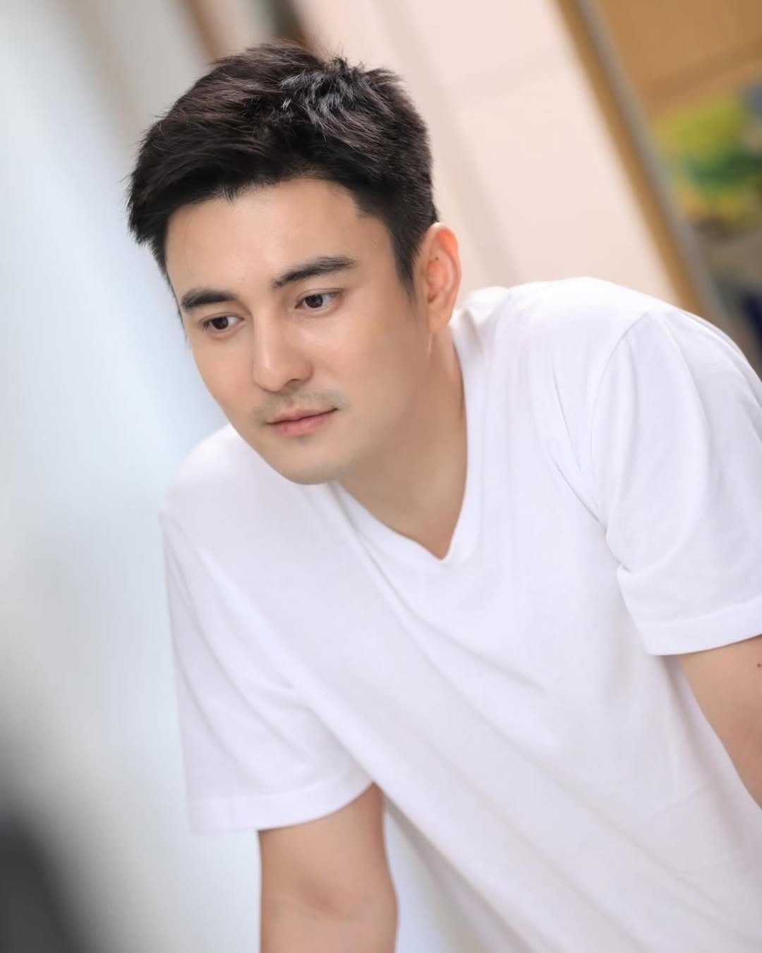 นักแสดงหนุ่ม ธันวา สุริยจักร