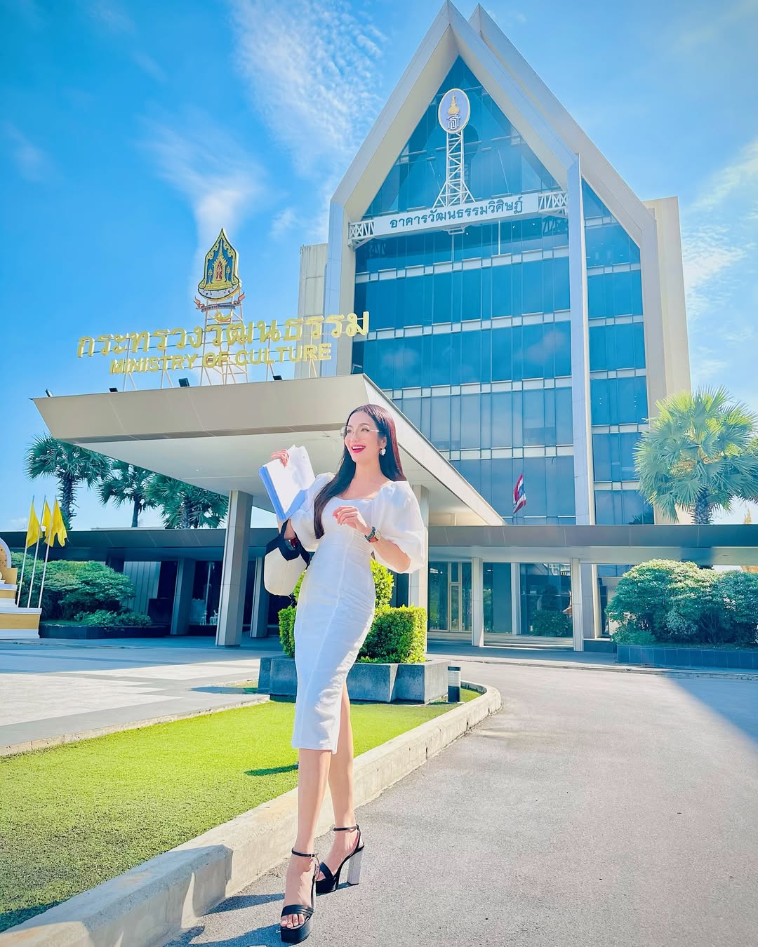 ครม.เห็นชอบแต่งตั้ง &quot;อ๋อม สกาวใจ&quot; นั่งเก้าอี้ที่ปรึกษา รมว.วัฒนธรรม ลุยงานเคียงข้างนายกฯ อิ๊งค์-3