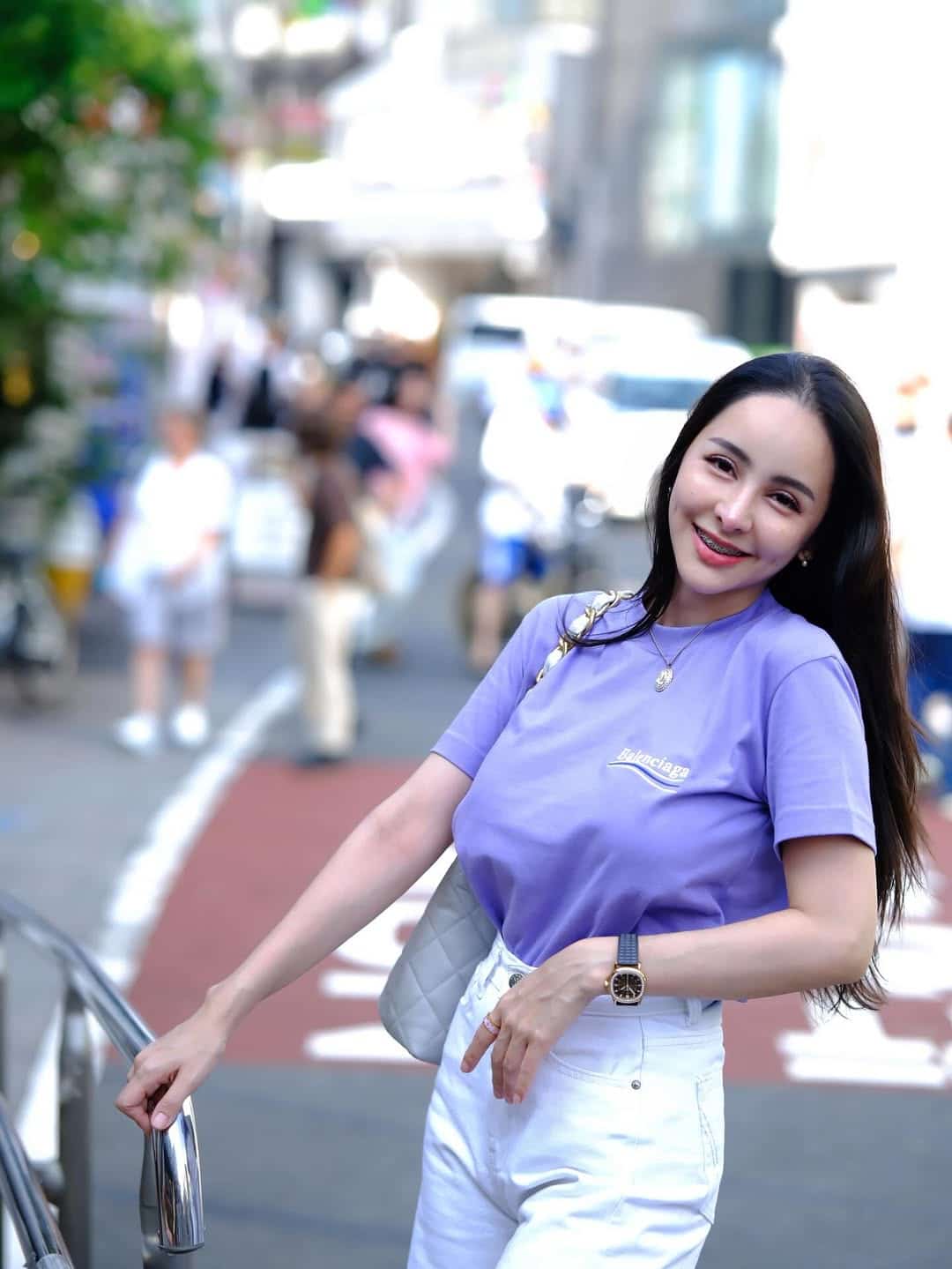 จับตาสัมพันธ์ หนุ่ม กะลา - จ๊ะโอ๋ งามพริ้ง คืนดีกันแล้ว ใส่ชุดคู่เที่ยวที่เดียวกัน-4