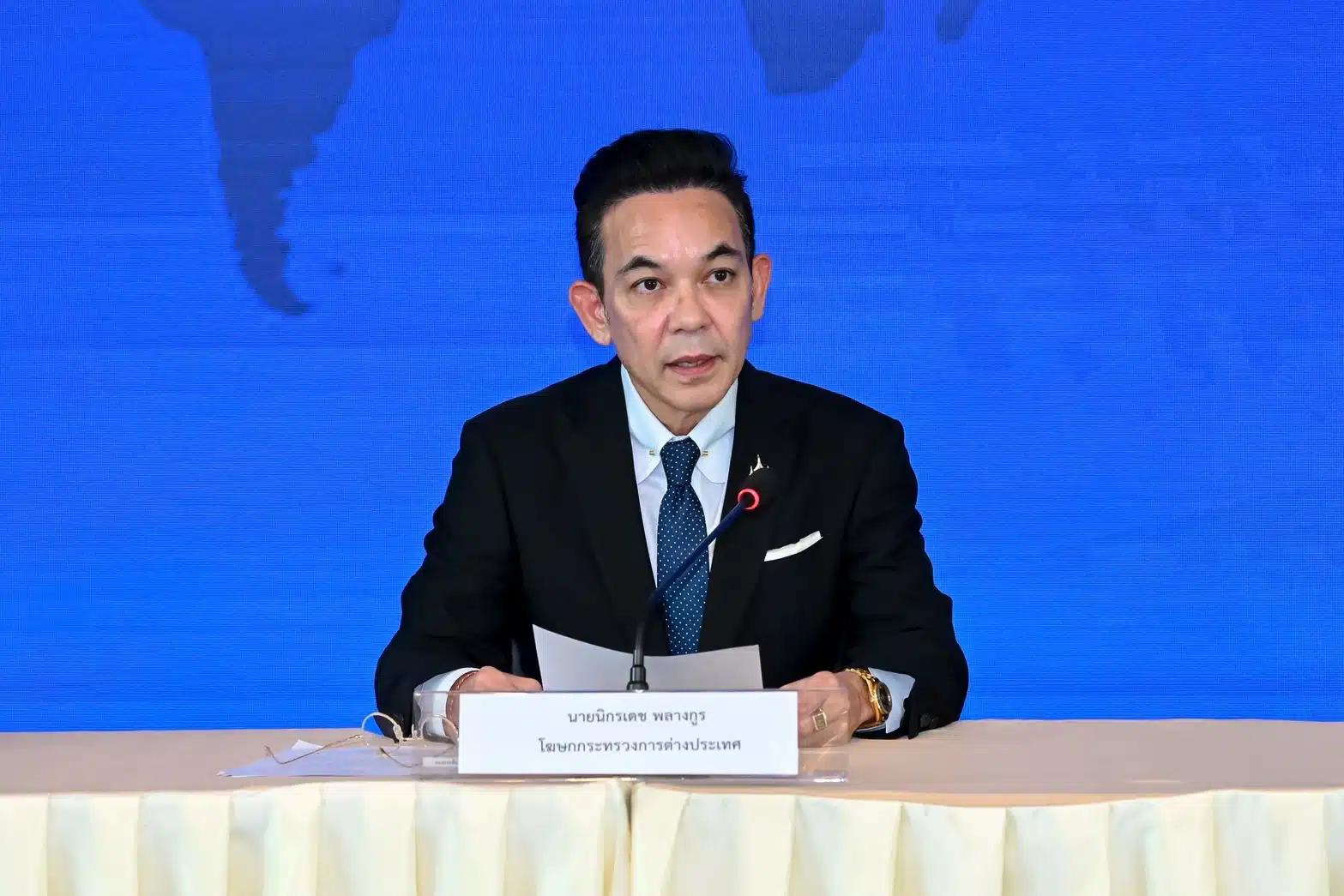 นายนิกรเดช แถลงประนาม ผู้นำกัมพูชา