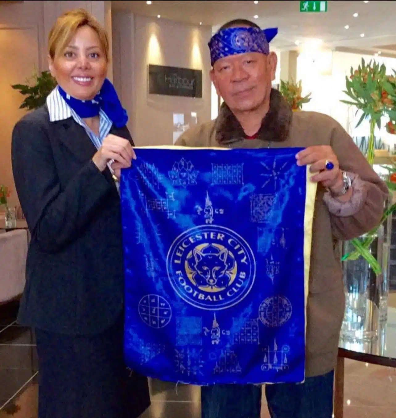 ประวัติ สมเด็จธงชัย พระเถระผู้สร้างปรากฎการณ์ ผ้ายันต์เลสเตอร์
