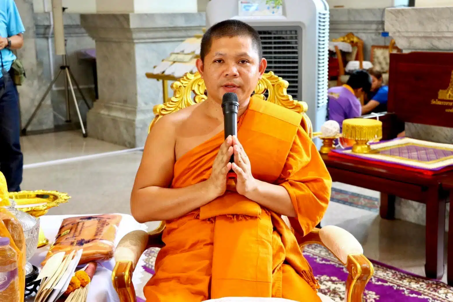 พระครูสิริวิริยธาดา ผู้ช่วยเจ้าอาวาสวัดโสธร