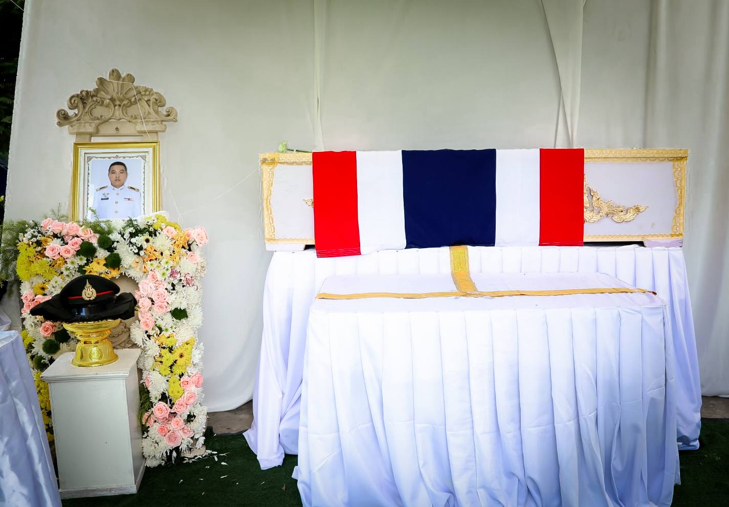 พระราชทานเพลิงศพ จ.ส.อ. ธวัชชัย