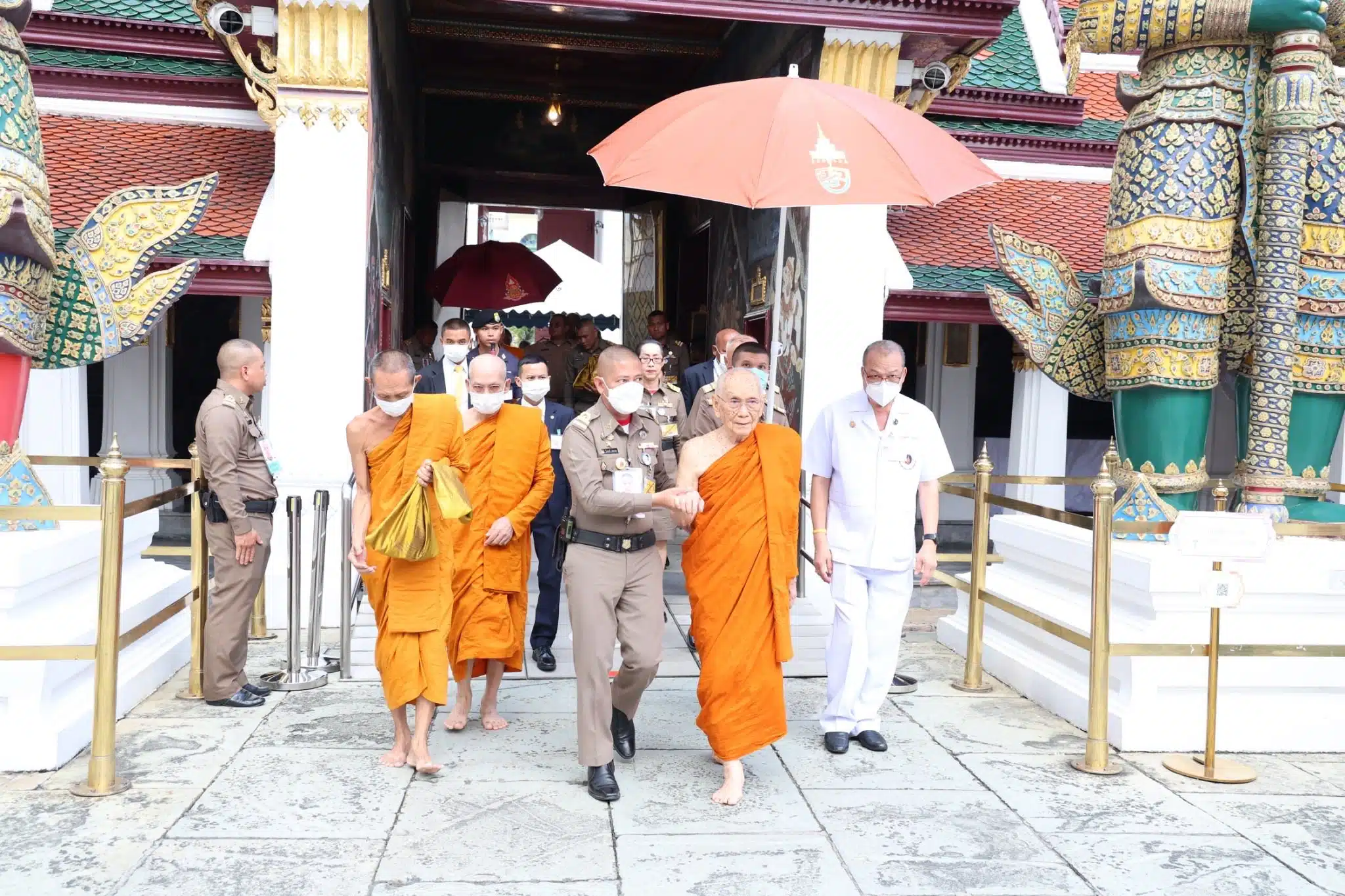 การ ขอเข้าเฝ้า พระสังฆราช
