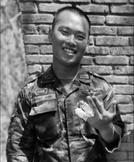 สิบเอก อัมรินทร์ ผาสุข สังกัด