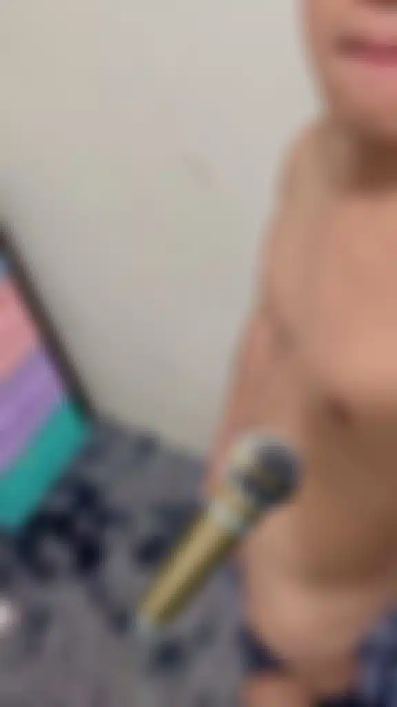 สึกแล้ว! หลวงพี่ถ่ายคลิปช่วยตัวเอง ที่แท้เป็นพระจากสปป.ลาว-1