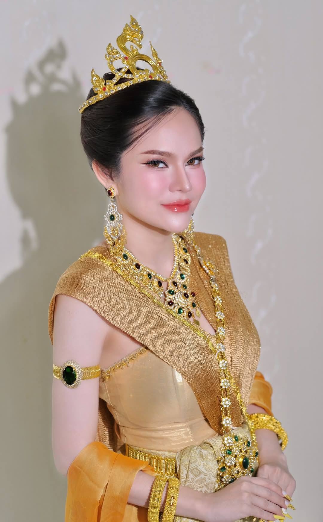 เจ้าแม่ใบ้หวยคนดัง แม่น้ำหนึ่ง ประกาศเลิกสามี งดดราม่า