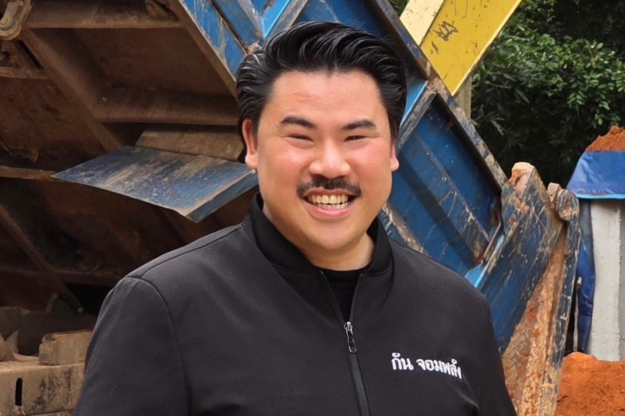 เสธ.เบิร์ด เผยถ้าจำเป็นทหารใช้เอง รถดูดส้วม "กัน จอมพลัง" ล่าสุดถึงแล้ว |  Thaiger ข่าวไทย