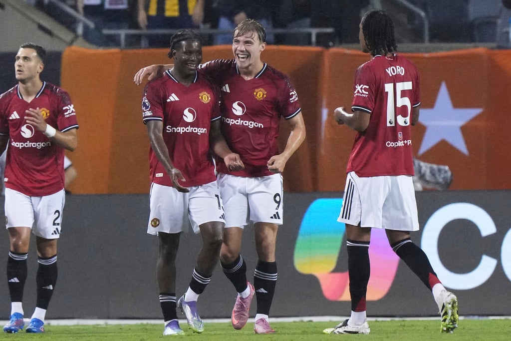 ขายฮอยจ์ลุนด์ 30 ล้านปอนด์