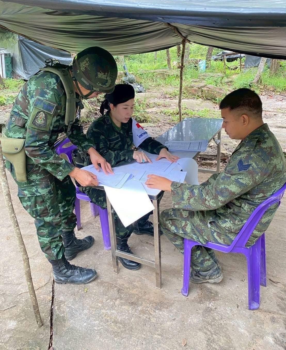 กองทัพบกส่งทีมแพทย์เยียวยาจิตใจนักรบลายพราง