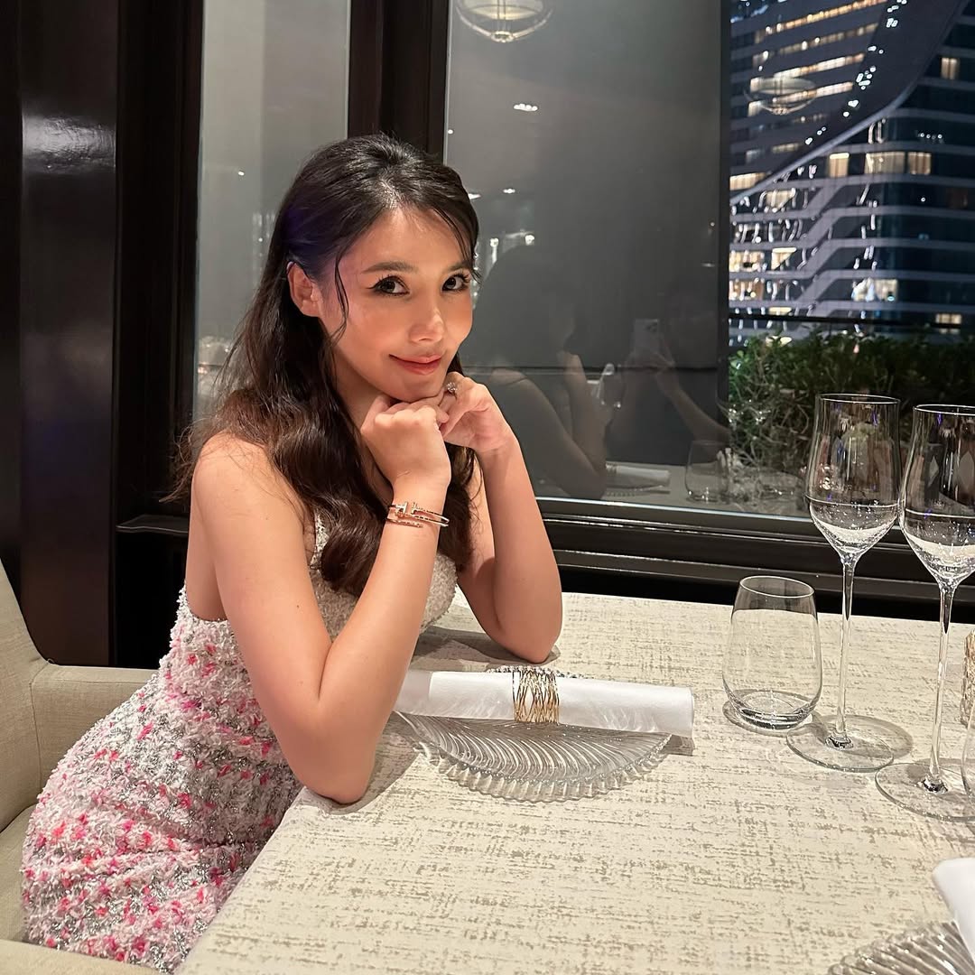 ผ้าแพร ธรัญญ่า - 4