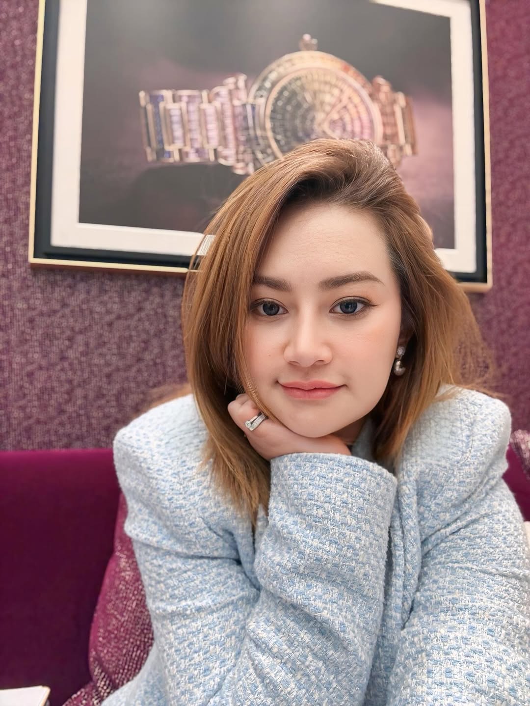 วงในเผย &quot;หมอปลาย&quot; เข้ารพ.ด่วน มีภาวะเครียด หลังกระแสคำทำนายตีกลับ-2