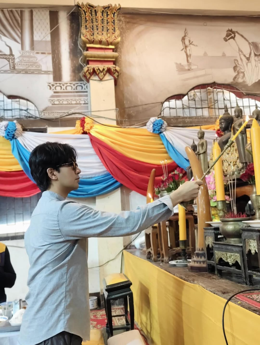 เพชร พุ่มพวง ทำบุญวันเกิดให้ แม่ผึ้ง อายุครบ 64 ปี แฟนคลับยังคงคิดถึง-4