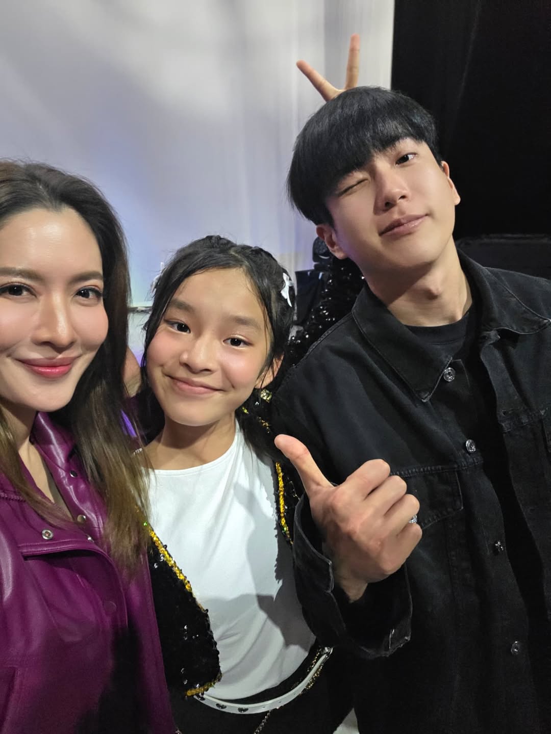แอฟ นนกุล และ น้องปีใหม่
