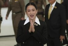 แพทองธาร เข้าให้ถ้อยคำต่อศาลรัฐธรรมนูญ นัดไต่สวนพยานคดีคลิปเสียงสนทนาฮุน เซน ใช้เวลากว่า 1 ชั่วโมง 30 นาที ศาลนัดอ่านคำวินิจฉัยชี้ชะตาสถานะนายกฯ 29 สิงหาคมนี้ แต่คนแห่ซูม "ยาดม" นายก จนไวรัล 