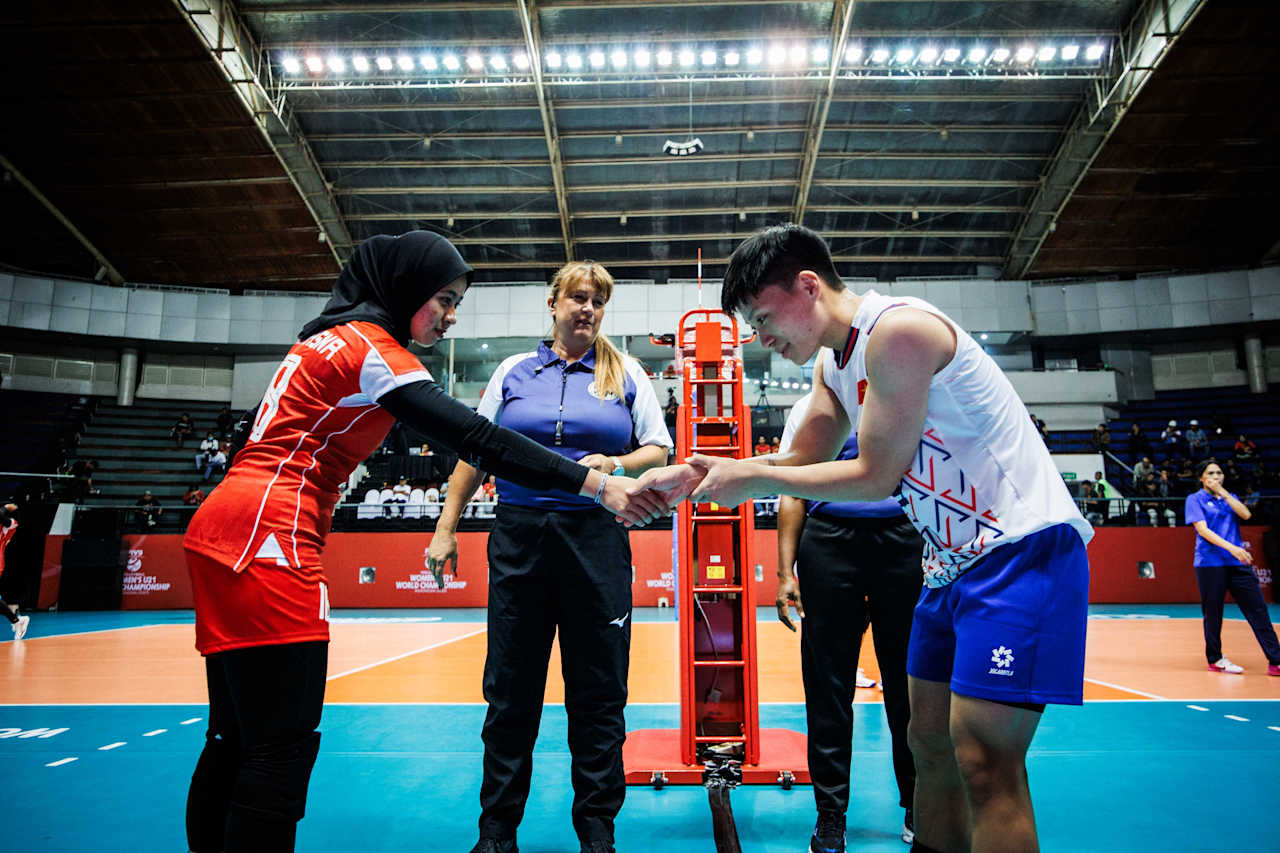 ดั่ง ธิ ฮอง วอลเลย์บอลหญิงเวียดนามที่ถูกจับตรวจเพศ