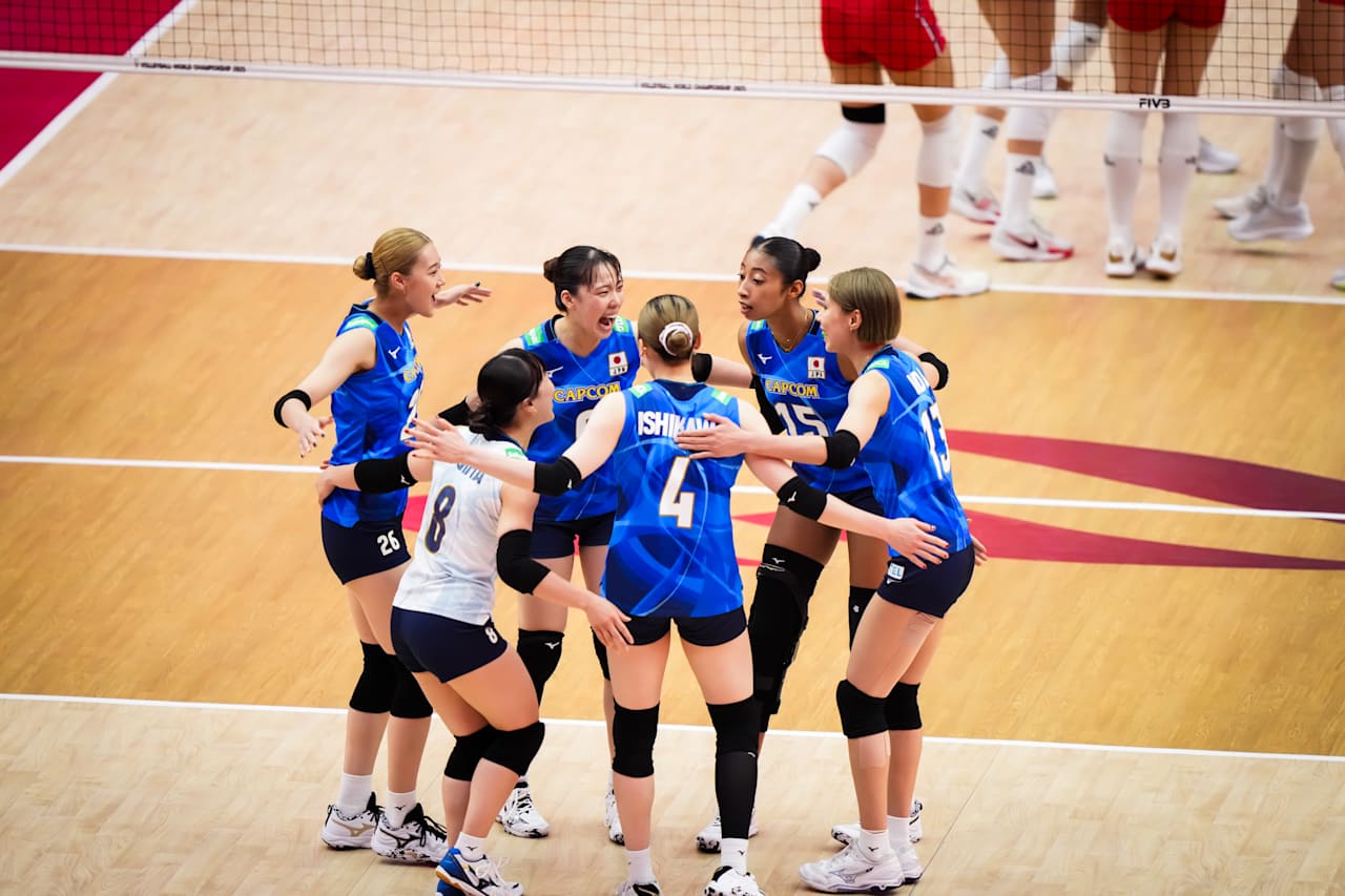 ผลวอลเลย์บอลหญิงชิงแชมป์โลก 2025 รอบแบ่งกลุ่ม ญี่ปุ่นชนะเซอร์เบีย 3-1 เซต โชว์ฟอร์มแกร่งเอา การันตีเข้ารอบ 16 ทีมสุดท้ายในฐานะแชมป์กลุ่ม H ไปพบกับทีมชาติไทย