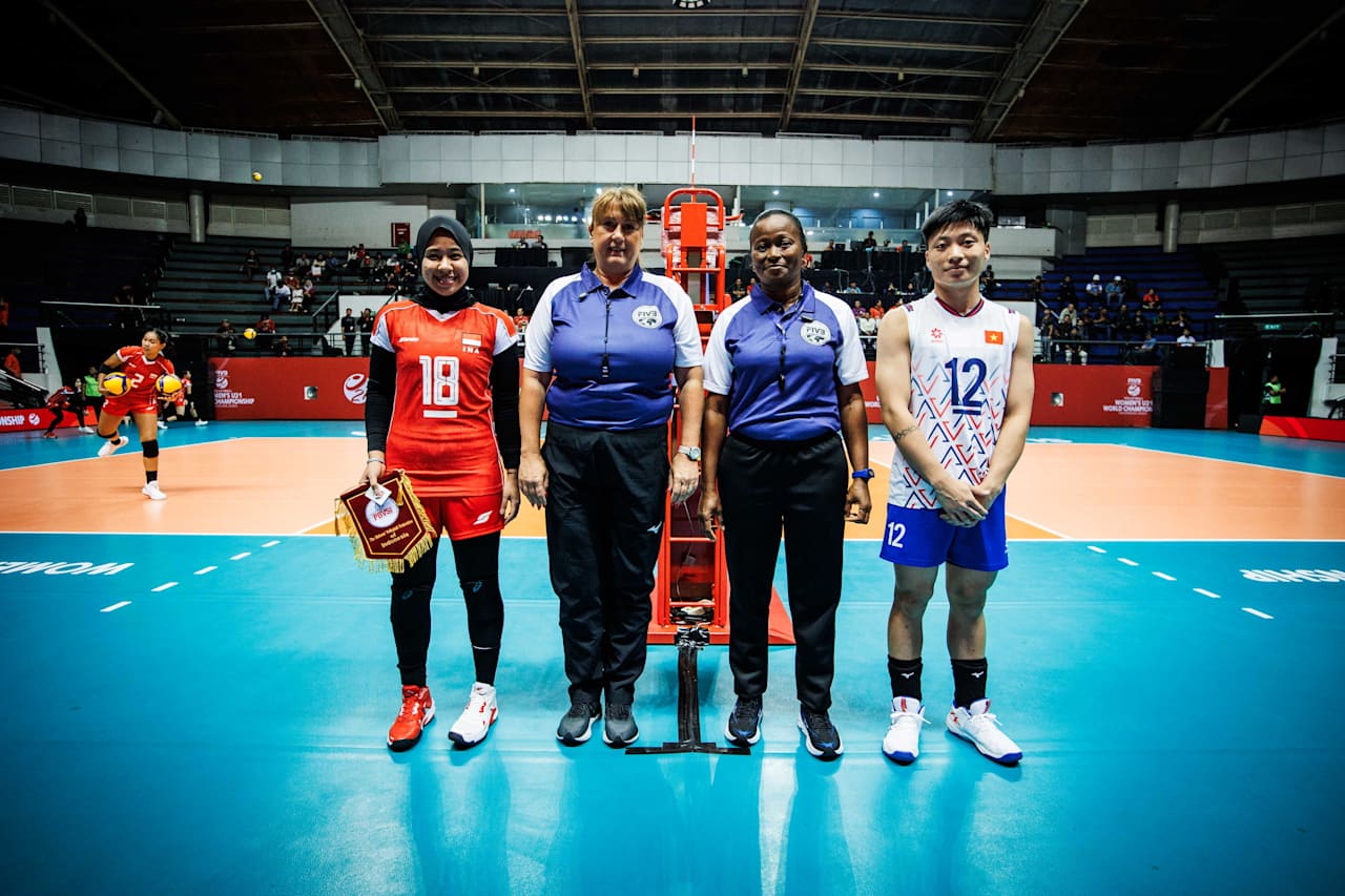 เปิดบทลงโทษ วอลเลย์บอลเวียดนาม หลังโป๊ะจับตรวจเพศ ดั่ง ธิ ฮอง วอลเลย์บอลหญิง U21 ปรับเงินล้าน-แบนลามยันสมาคม