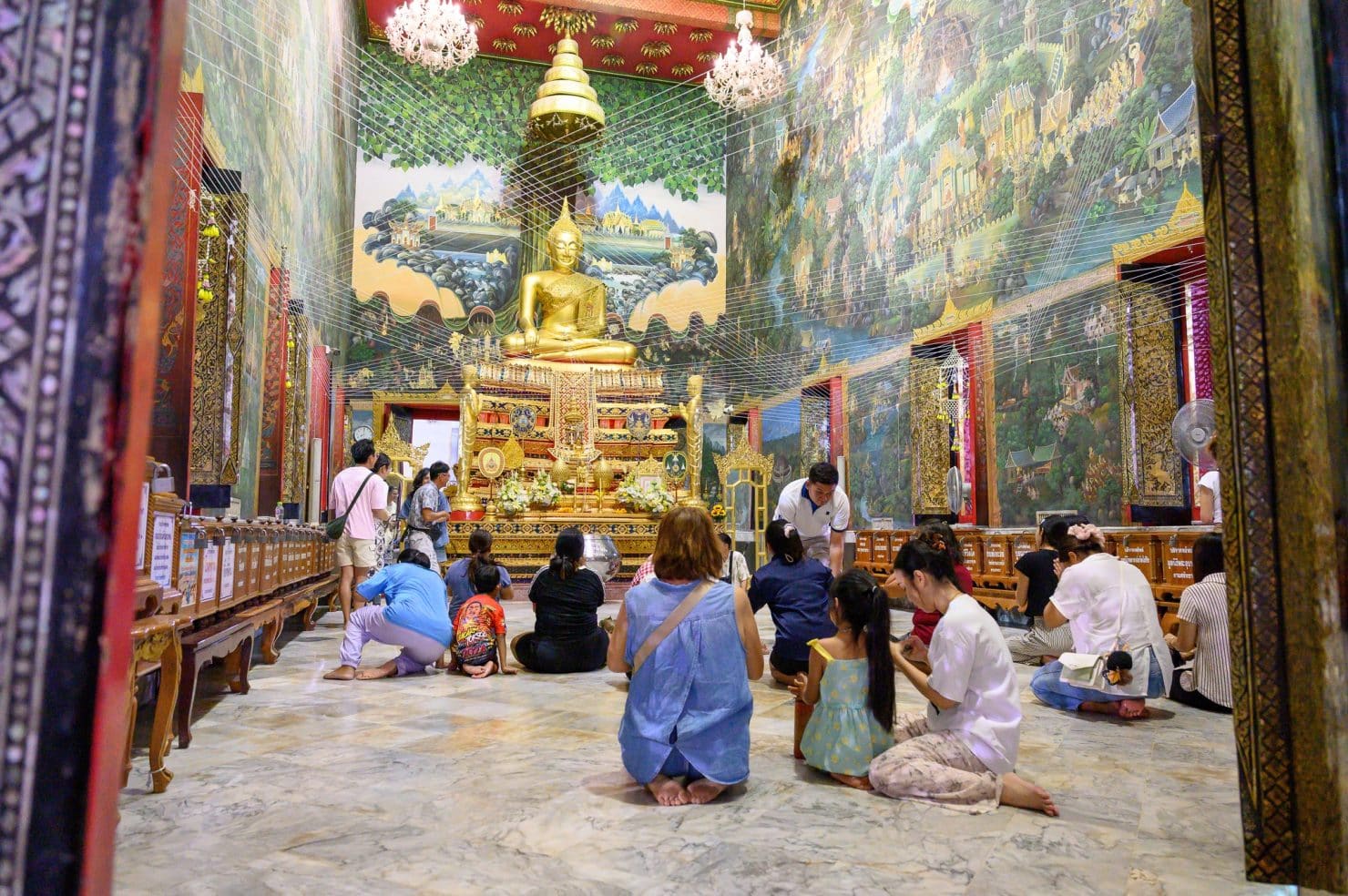 งานวัดไร่ขิง 2568 ไหว้หลวงพ่อ มงคลชีวิต เพลินใจตลาดนัด สินค้าพื้นเมือง อิ่มท้อง อิ่มบุญ