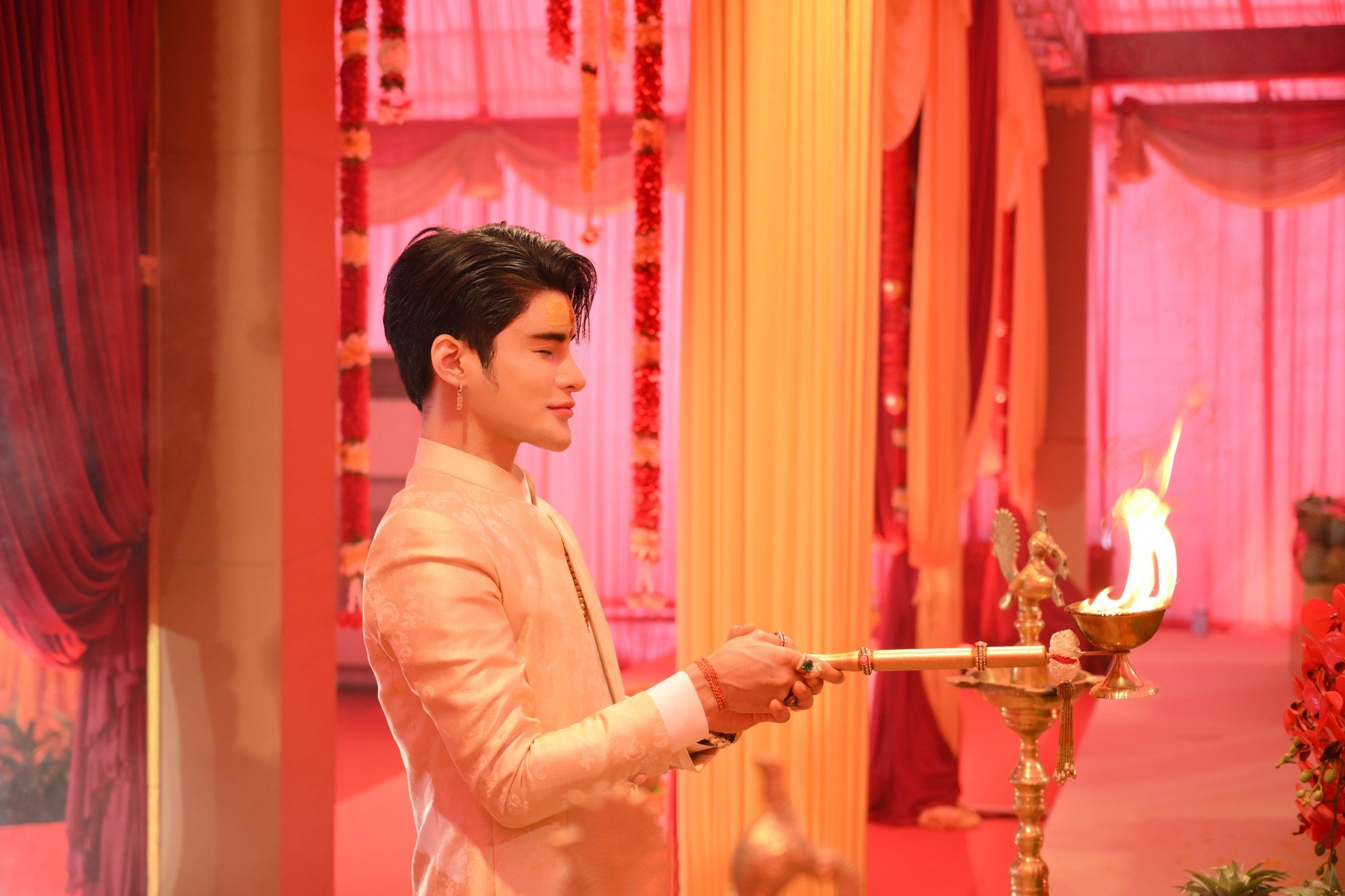 เอ จักรพรรดิ ไลฟ์สดแจง 3 ข้อ หลังถูกโยง หมอผีต่อจาก "หมอบี" มั่นใจความบริสุทธิ์