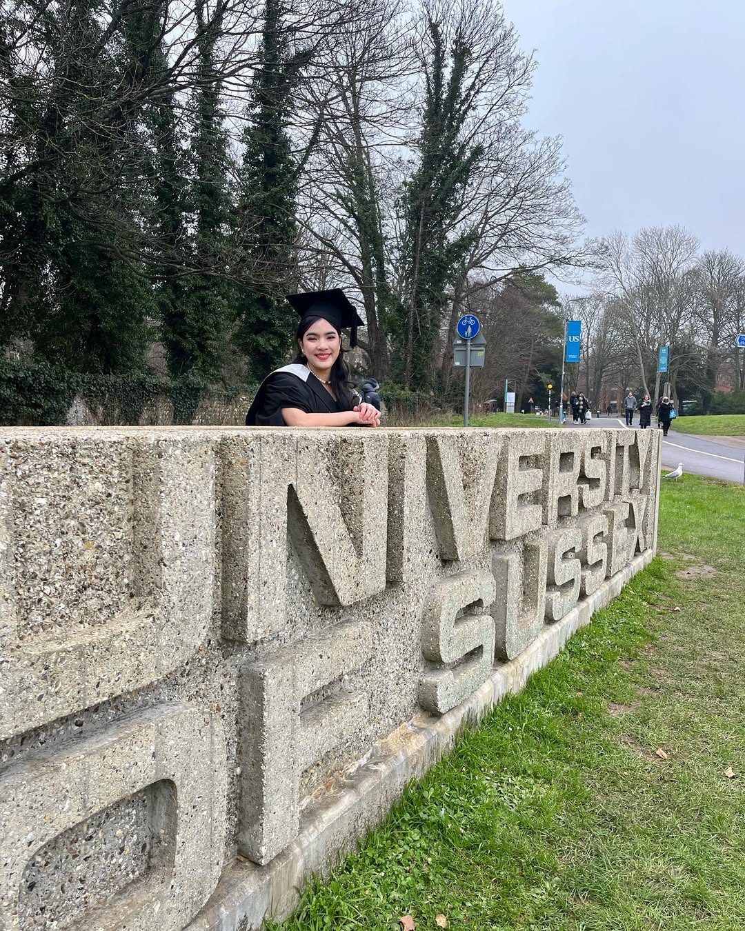 เปิดวาร์ป ทนายฟ้าใส ลูกสาวคนเก่ง ทนายกระดูกเหล็ก ผู้ครองหัวใจนร.โหนกระแสวันนี้-3