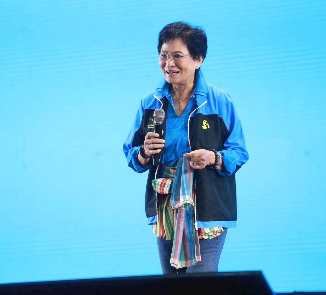 คุณหญิงกัลยา โสภณพนิช สมาชิกพรรคประชาธิปัตย์