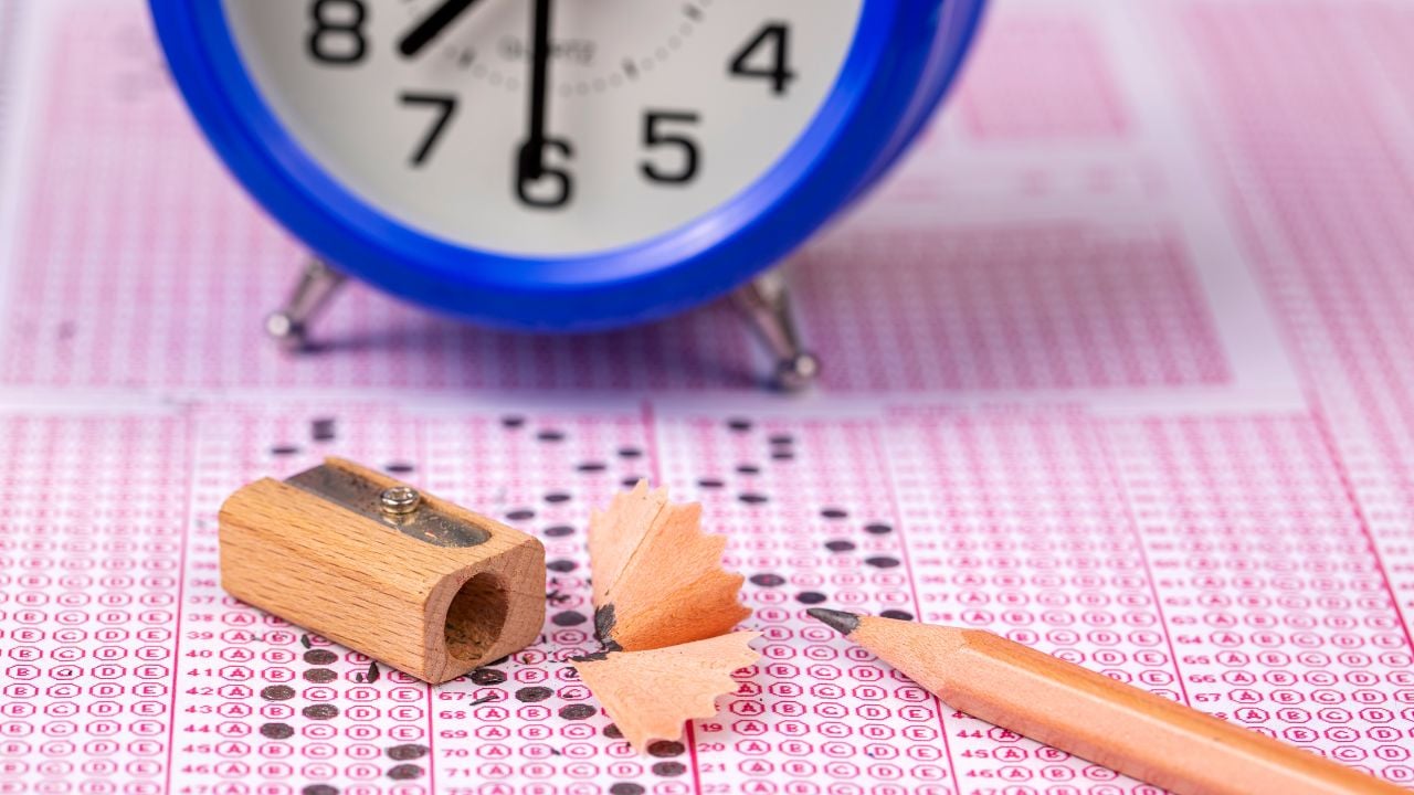 ตรวจสอบคุณสมบัติผู้สมัคร กสพท 69