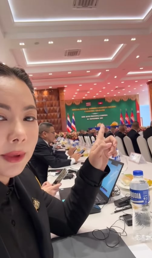 บุ๋ม ปนัดดา ร่วมโต๊ะถก GBC ไทย-กัมพูชา โพสต์คลิปรีวิวห้องประชุม ไร้เงา พล.ท.มาลี-1