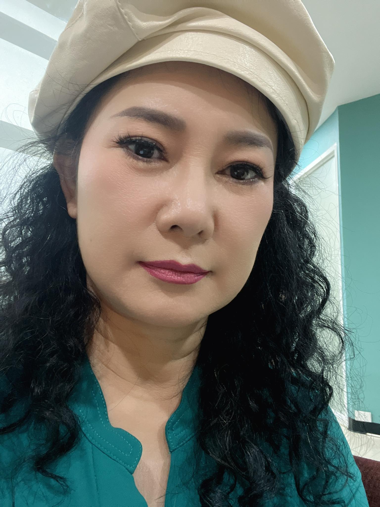 ปู กนกวรรณ ภรรยา เด๋อ ดอกสะเดา เคลื่อนไหวแล้ว หลังสามีป่วยหนักเข้ารพ.-1