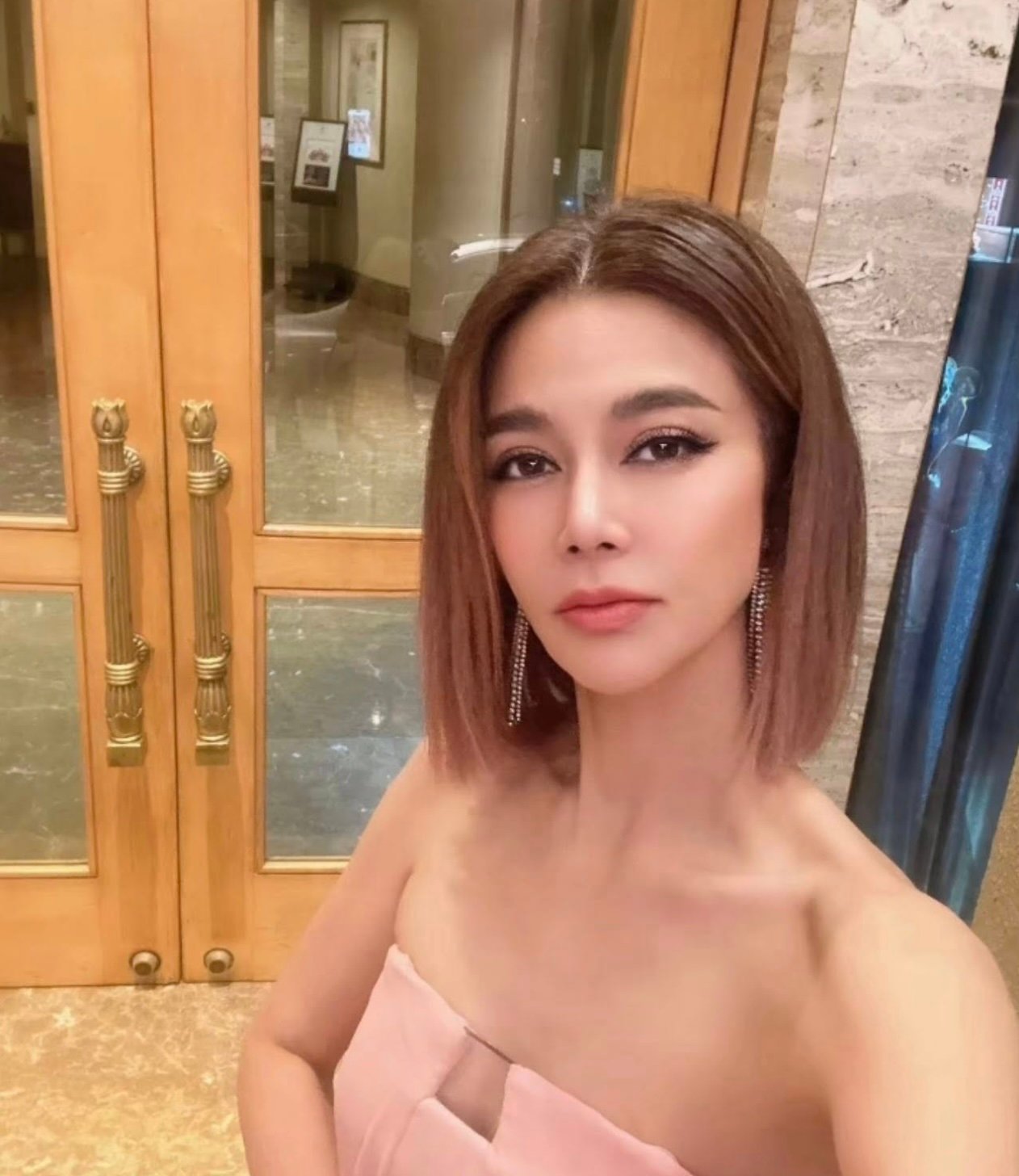 ปู มัณฑนา