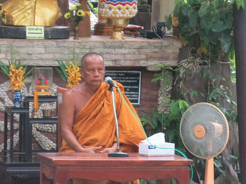 พระพยอม ฝากถึง เอ จักรพรรดิ พิธีล้างดวงไม่ได้ทำให้ชีวิตดีขึ้น-1
